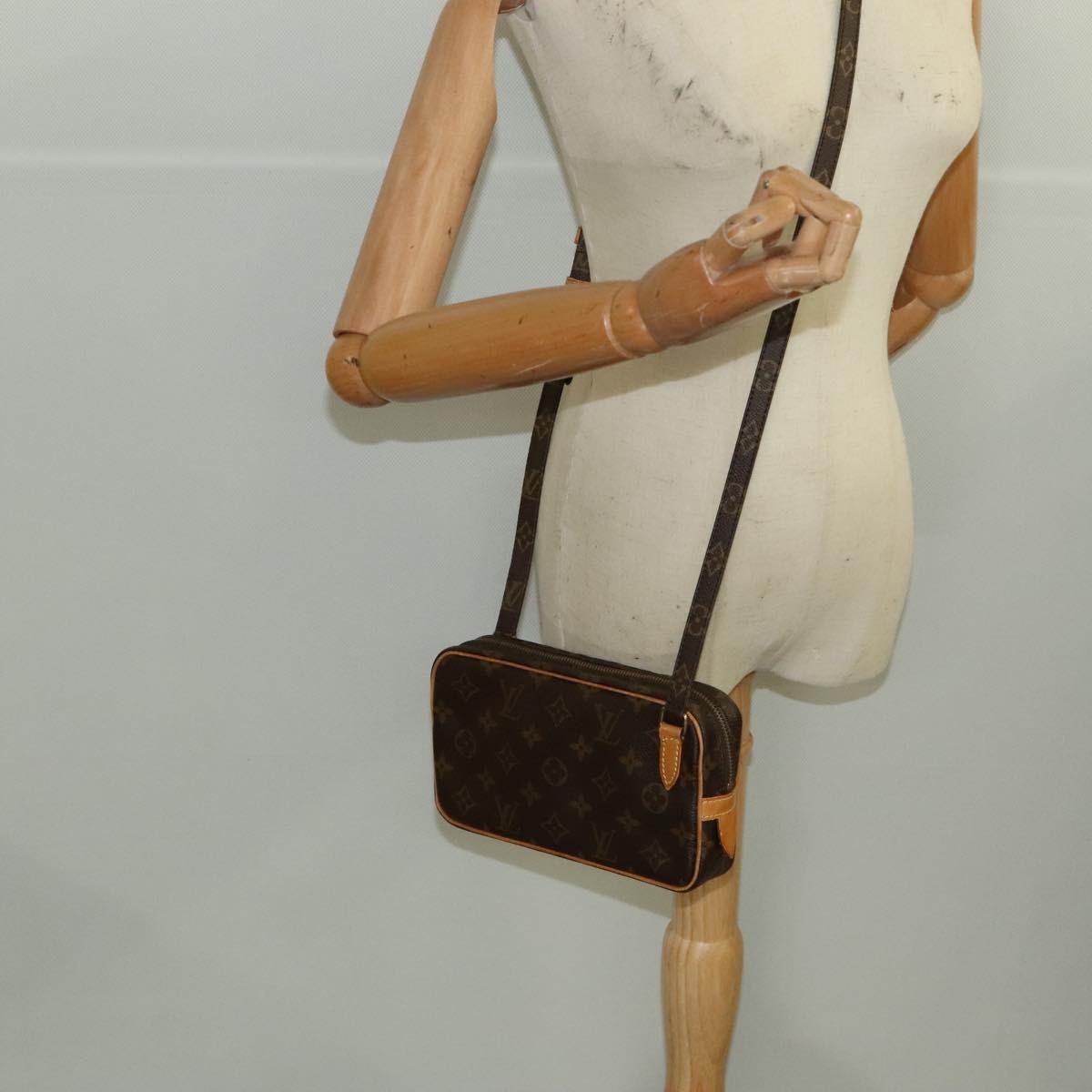 LOUIS VUITTON Monogram Marly Bandouliere Shoulder Bag M51828 LV PP049