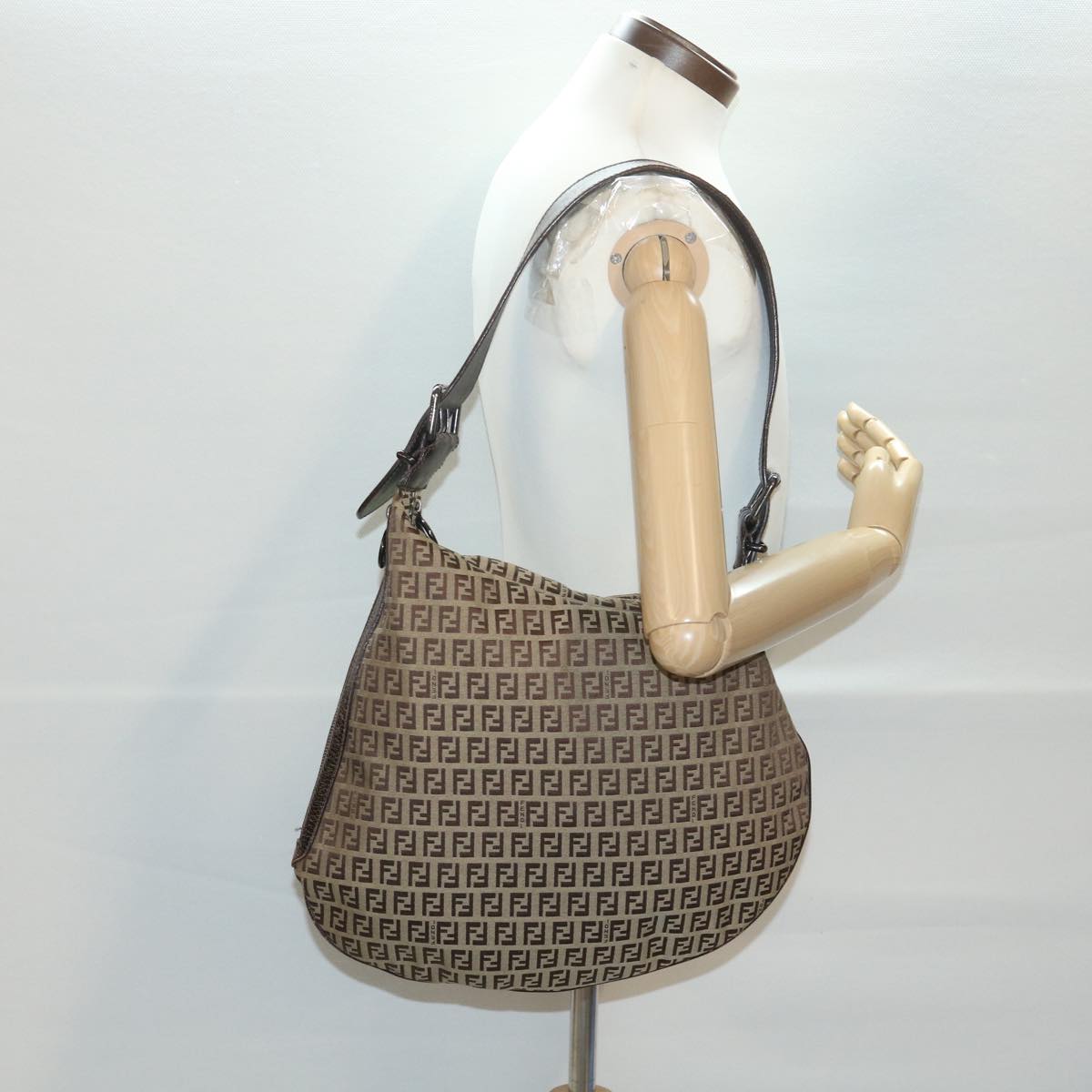 FENDI Zucchino Canvas Shoulder Bag Brown rd4451