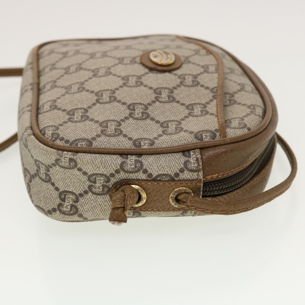 GUCCI GG Plus Canvas Shoulder Bag PVC Leather Beige th3681