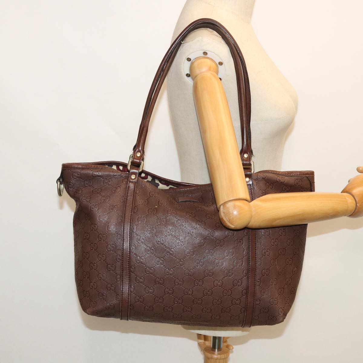 GUCCI GG Canvas Guccissima Shoulder Bag Brown 197953 th4020