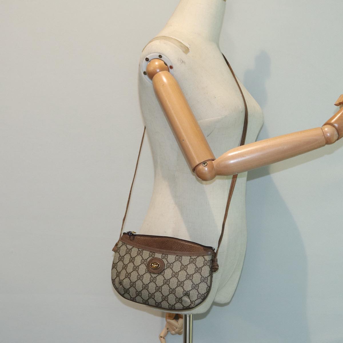 GUCCI GG Supreme Shoulder Bag PVC Beige Gold 904 02 020 th5229