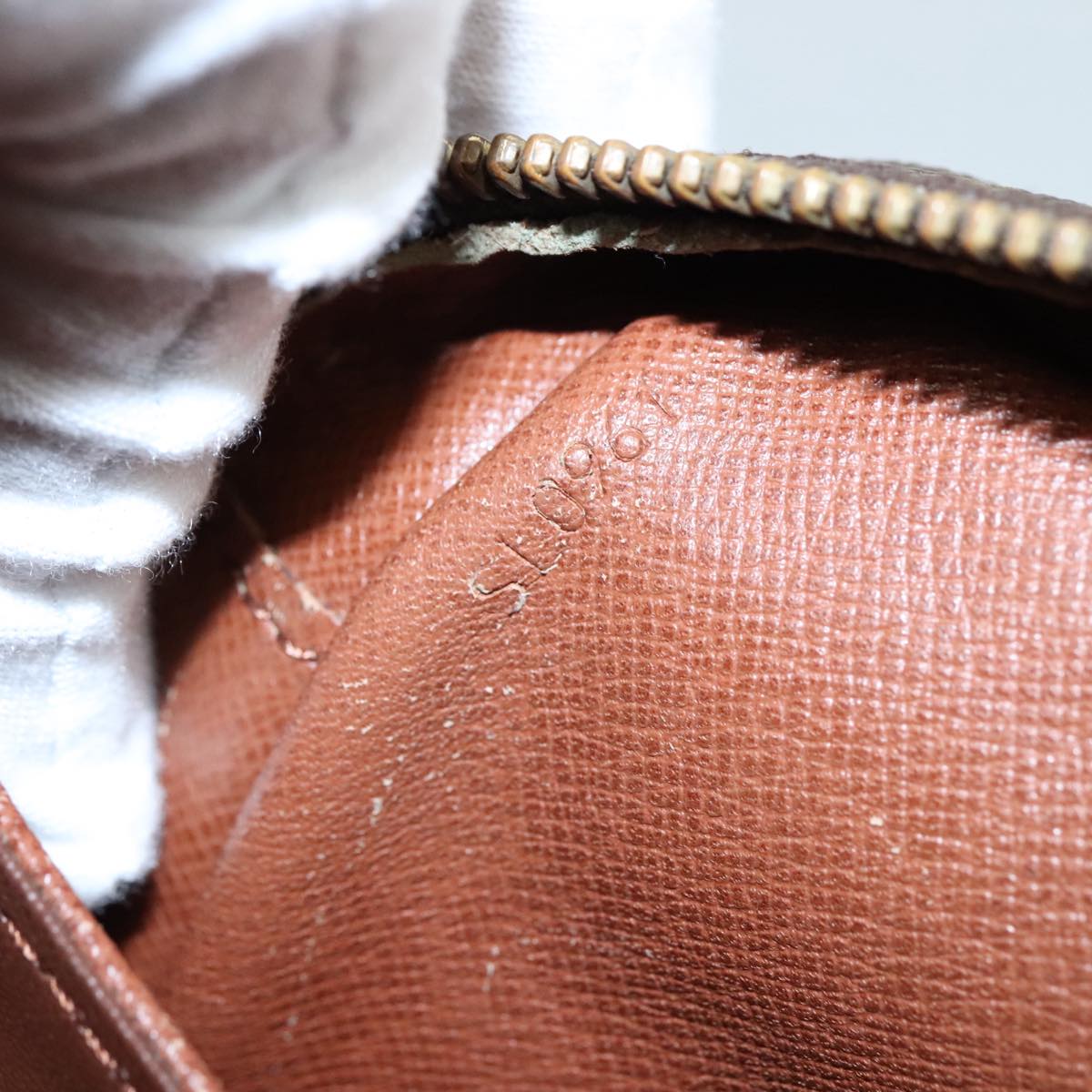 LOUIS VUITTON Monogram Compiegne 23 Clutch Bag M51847 LV ti2614