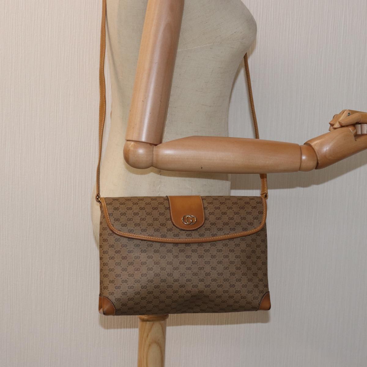 GUCCI Micro GG Supreme Shoulder Bag PVC Beige 001 14 5364 yk12661