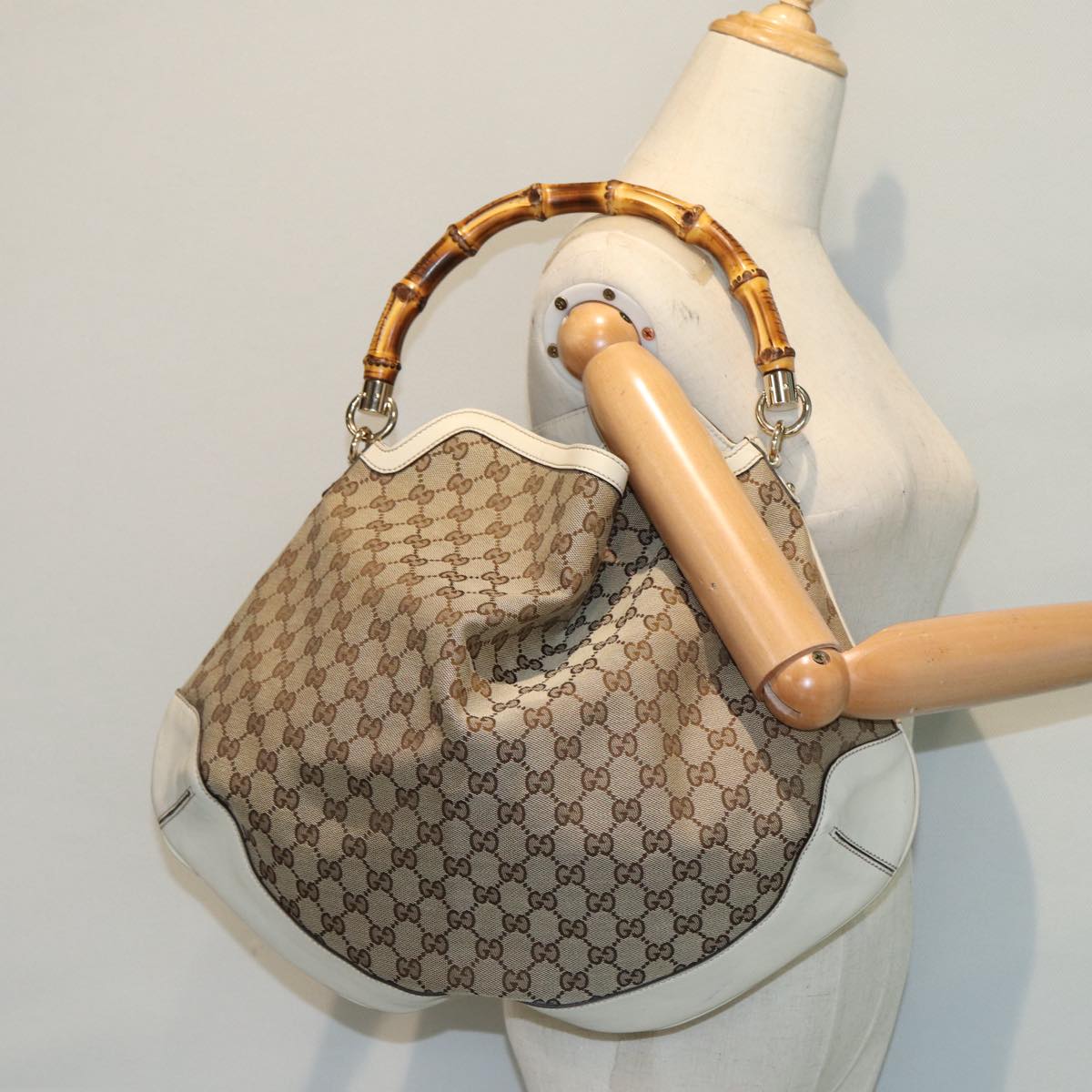 GUCCI GG Canvas Bamboo Hand Bag Beige Gold 169976 yk14142