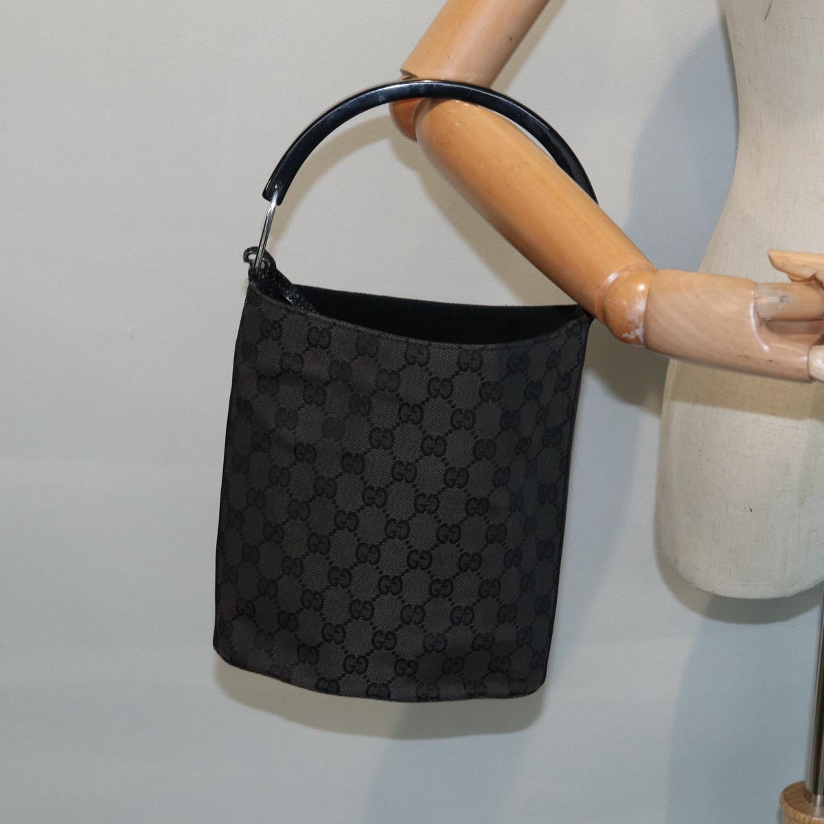 GUCCI GG Canvas Hand Bag Black Silver 001 3753 2684 yk14293