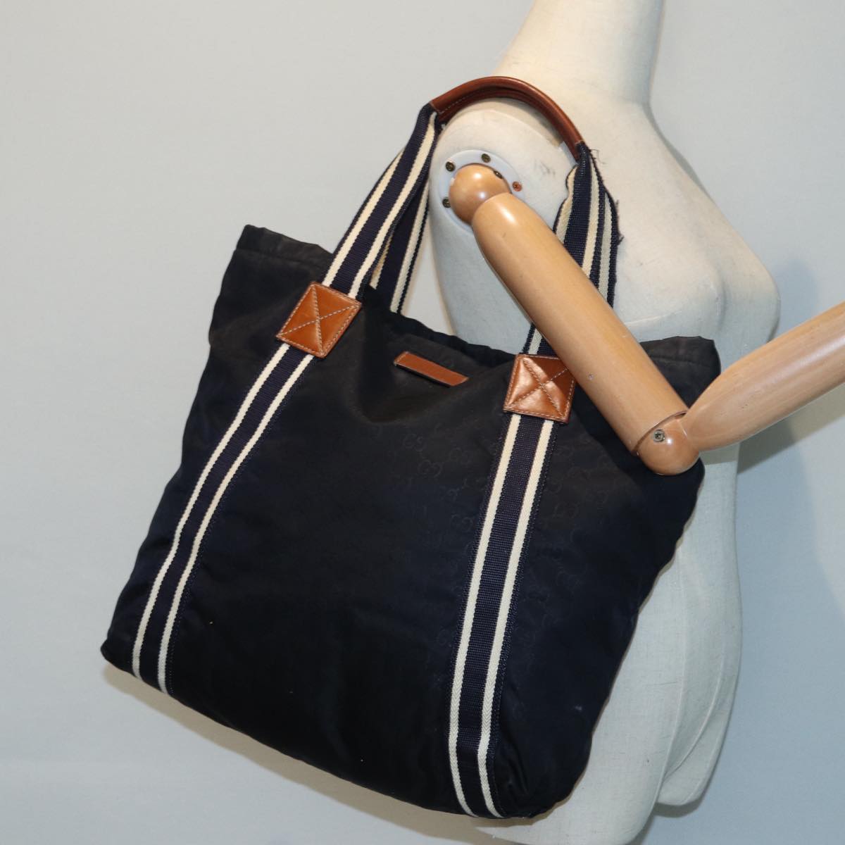 GUCCI GG Canvas Tote Bag Black Navy 189669 yk14419