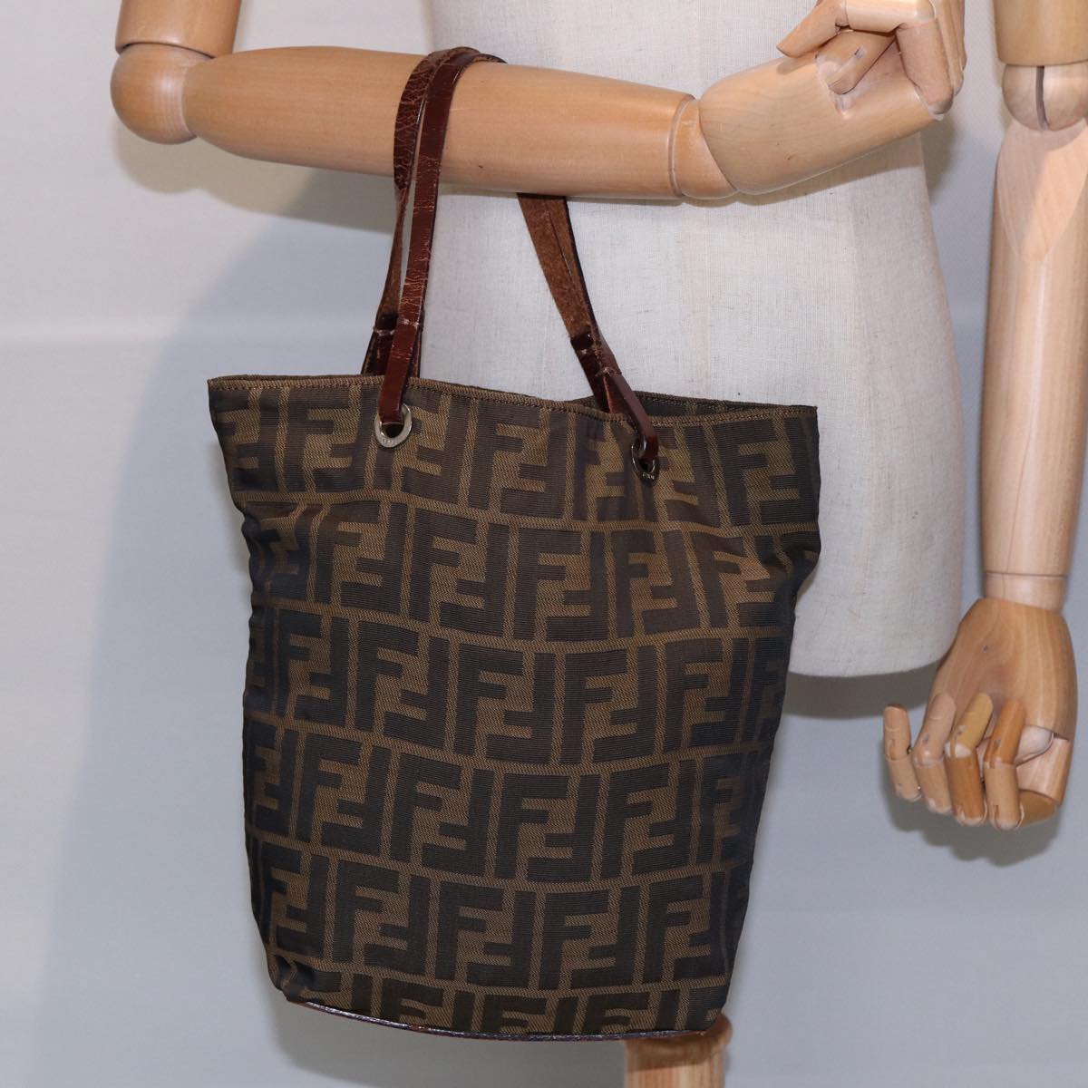 FENDI Zucca Canvas Hand Bag Brown Black Silver yk14749