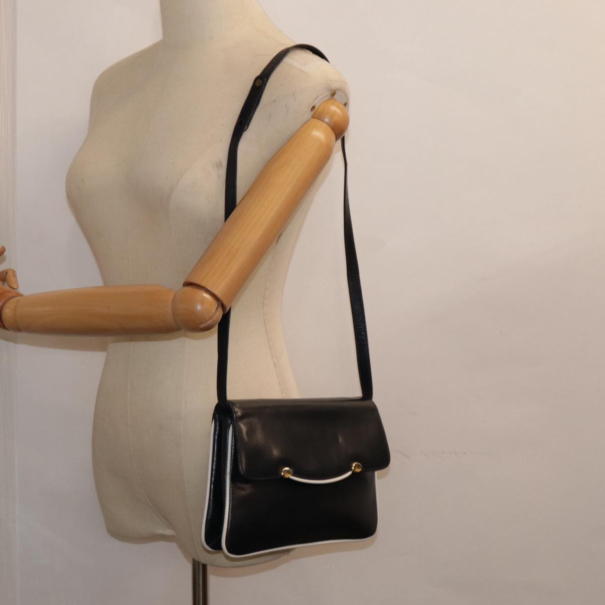 GUCCI Shoulder Bag Leather Navy Gold yk14768