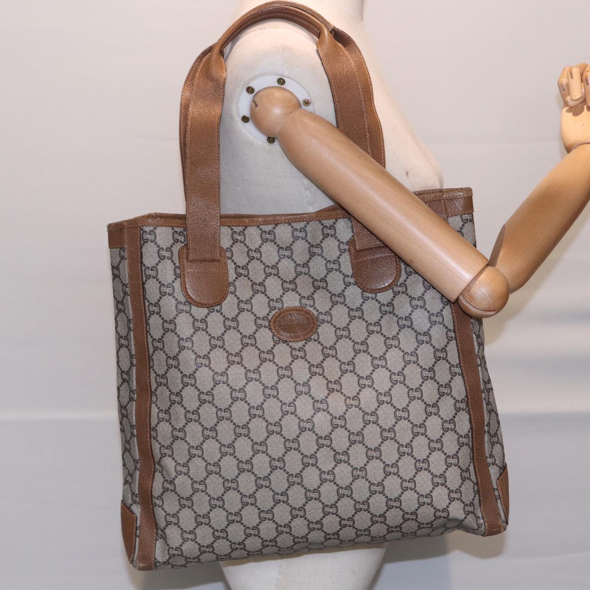 GUCCI GG Plus Supreme Tote Bag PVC Leather Beige Brown Gold yk14822