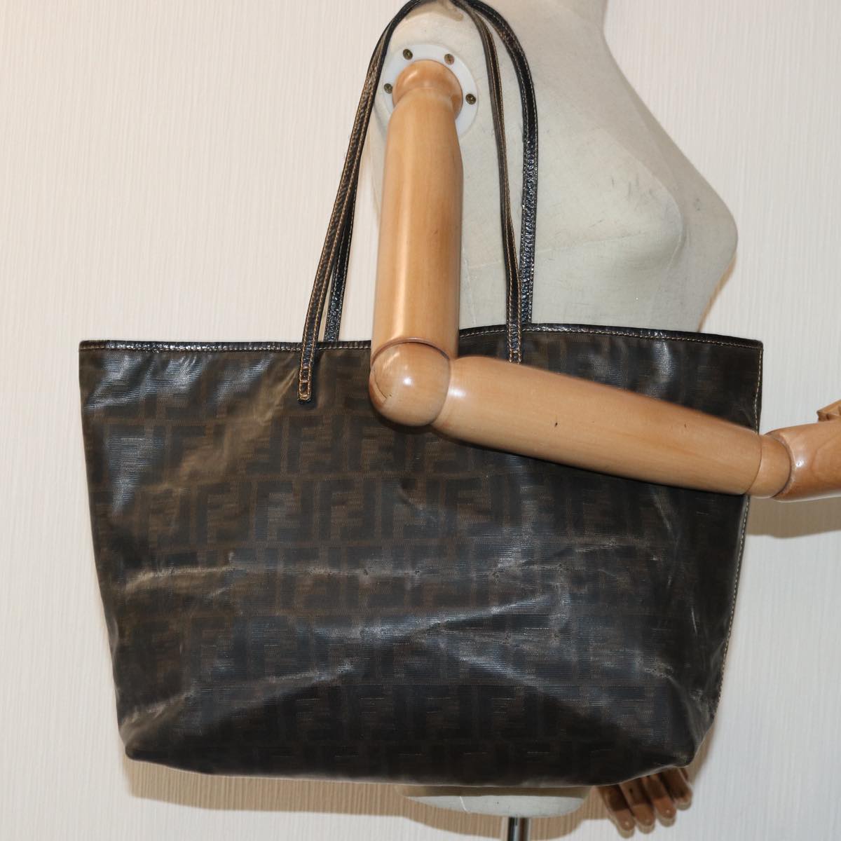 FENDI Zucca Canvas Tote Bag Brown Black yk14952