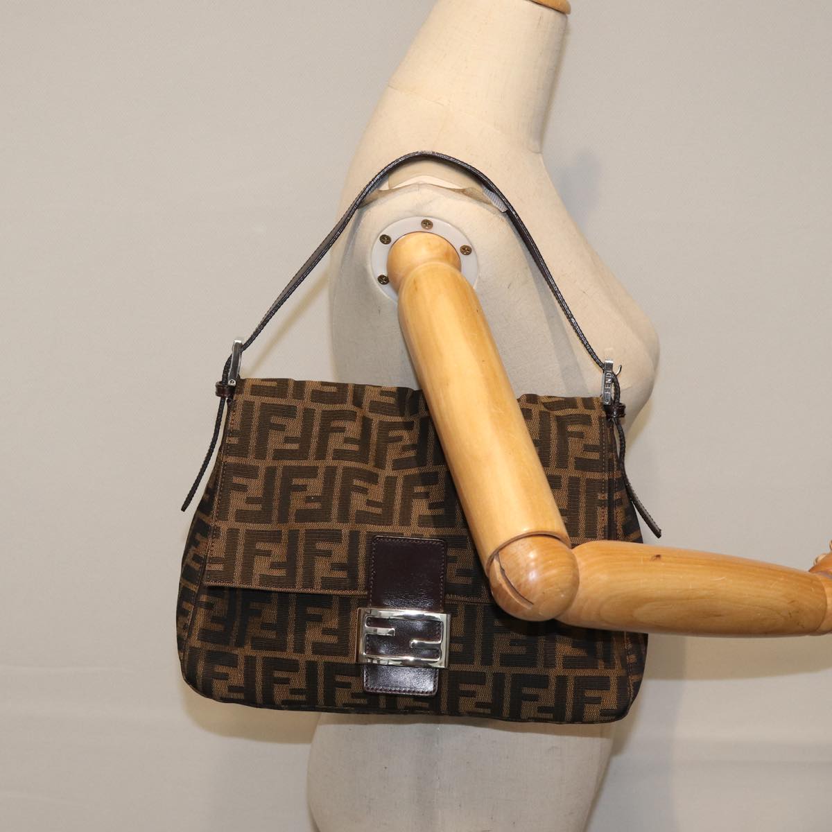 FENDI Zucca Canvas Mamma Baguette Shoulder Bag Brown Black Silver yk15179A