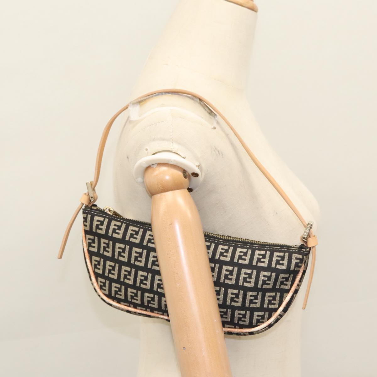 FENDI Zucchino Canvas Accessory Pouch Black yk17236