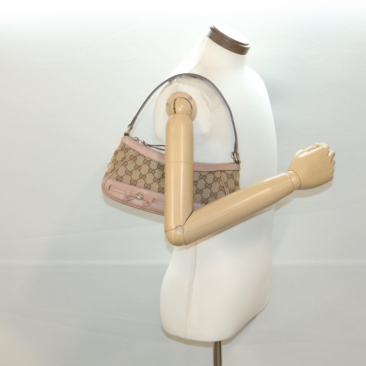 GUCCI GG Canvas Shoulder Bag Beige Pink 269893 yk6061