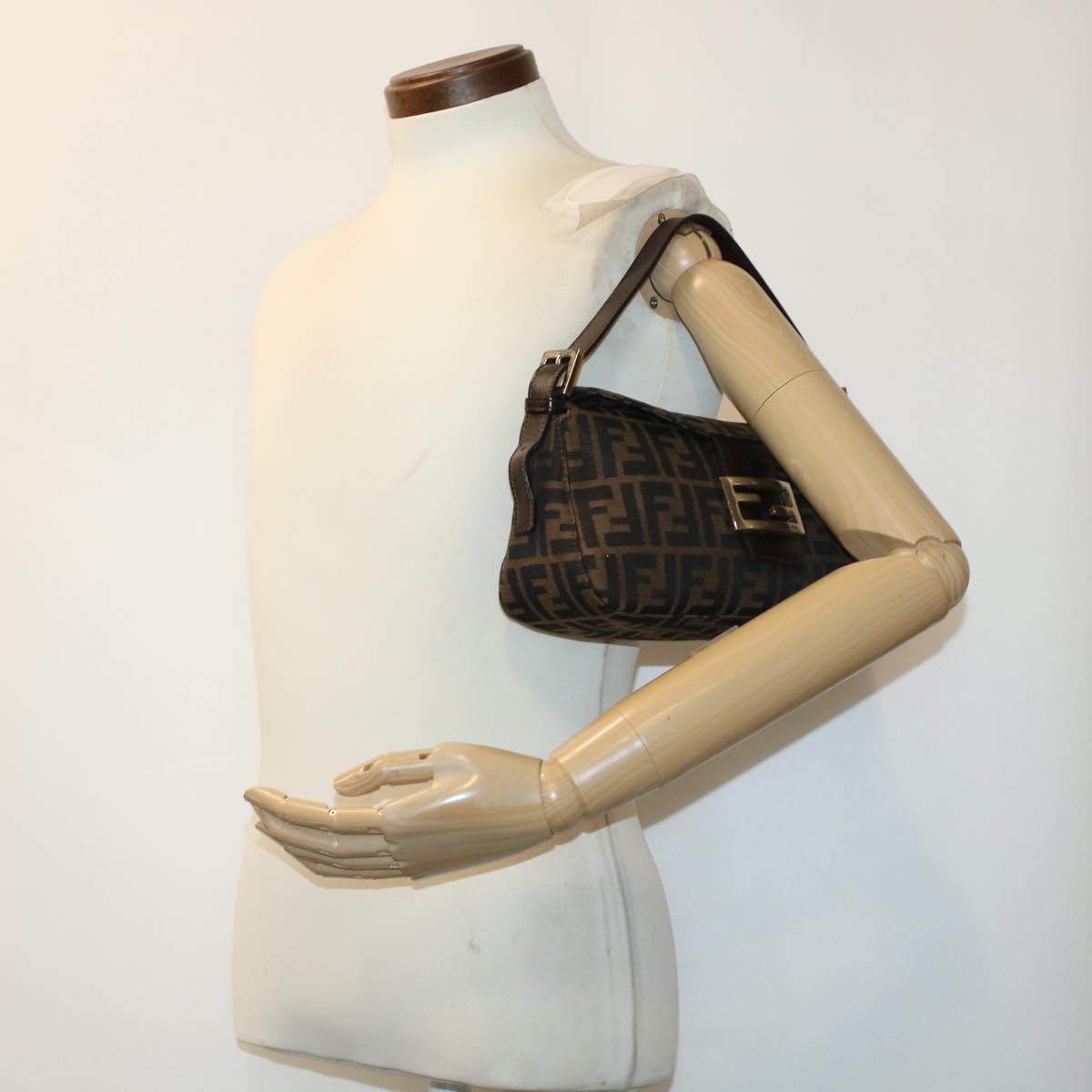 FENDI Zucca Canvas Mamma Baguette Shoulder Bag Brown 2321 26725 008 yk7143
