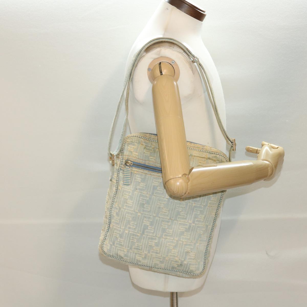 FENDI Zucca Canvas Shoulder Bag Blue yk7325