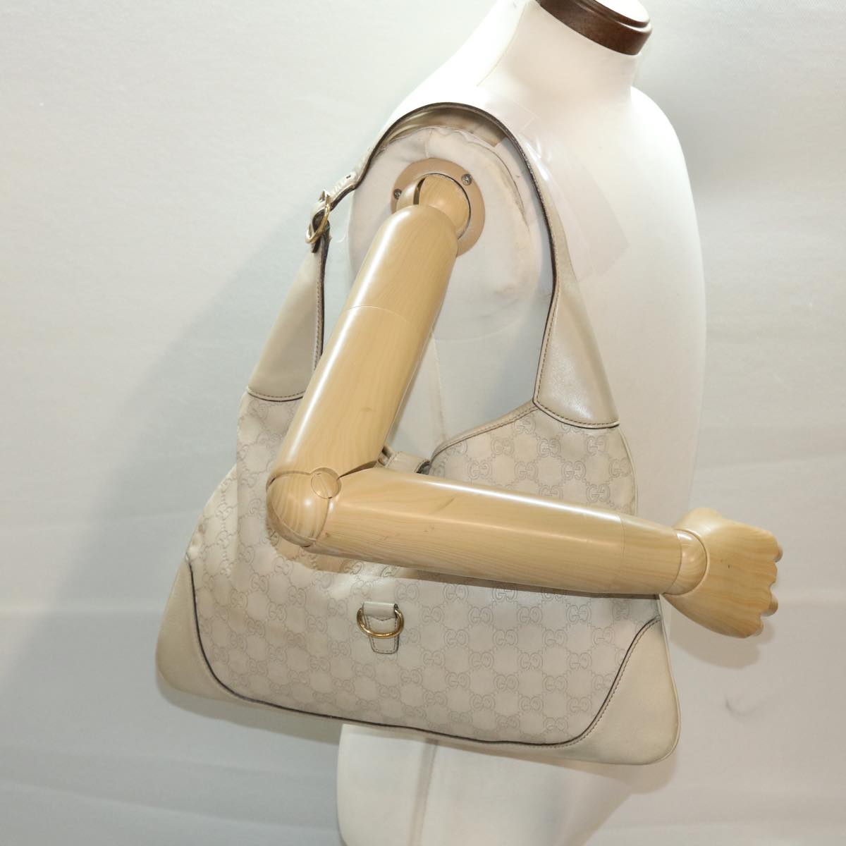 GUCCI GG Canvas Jackie Shoulder Bag White 153029 yk7555B