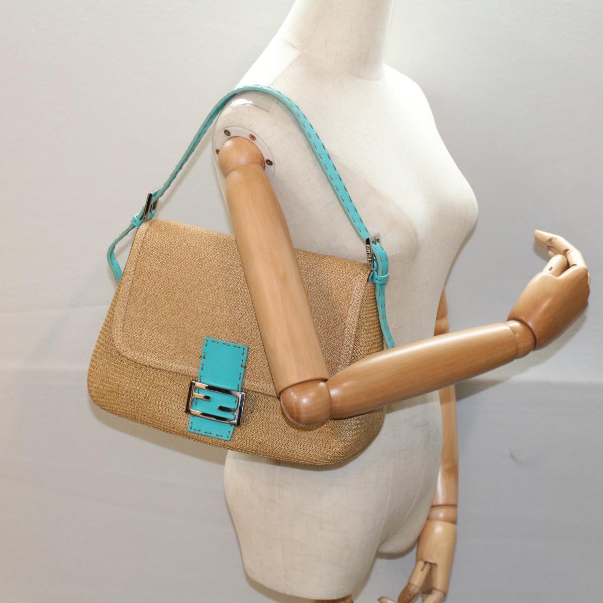 FENDI Celeria Mamma Baguette Shoulder Bag Straw Raffia Beige yk8499