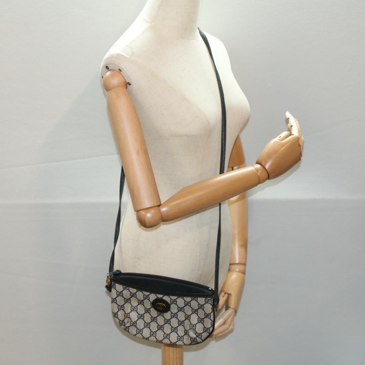 GUCCI GG Canvas Shoulder Bag PVC Leather Gray Navy 904.02.020 yk8603