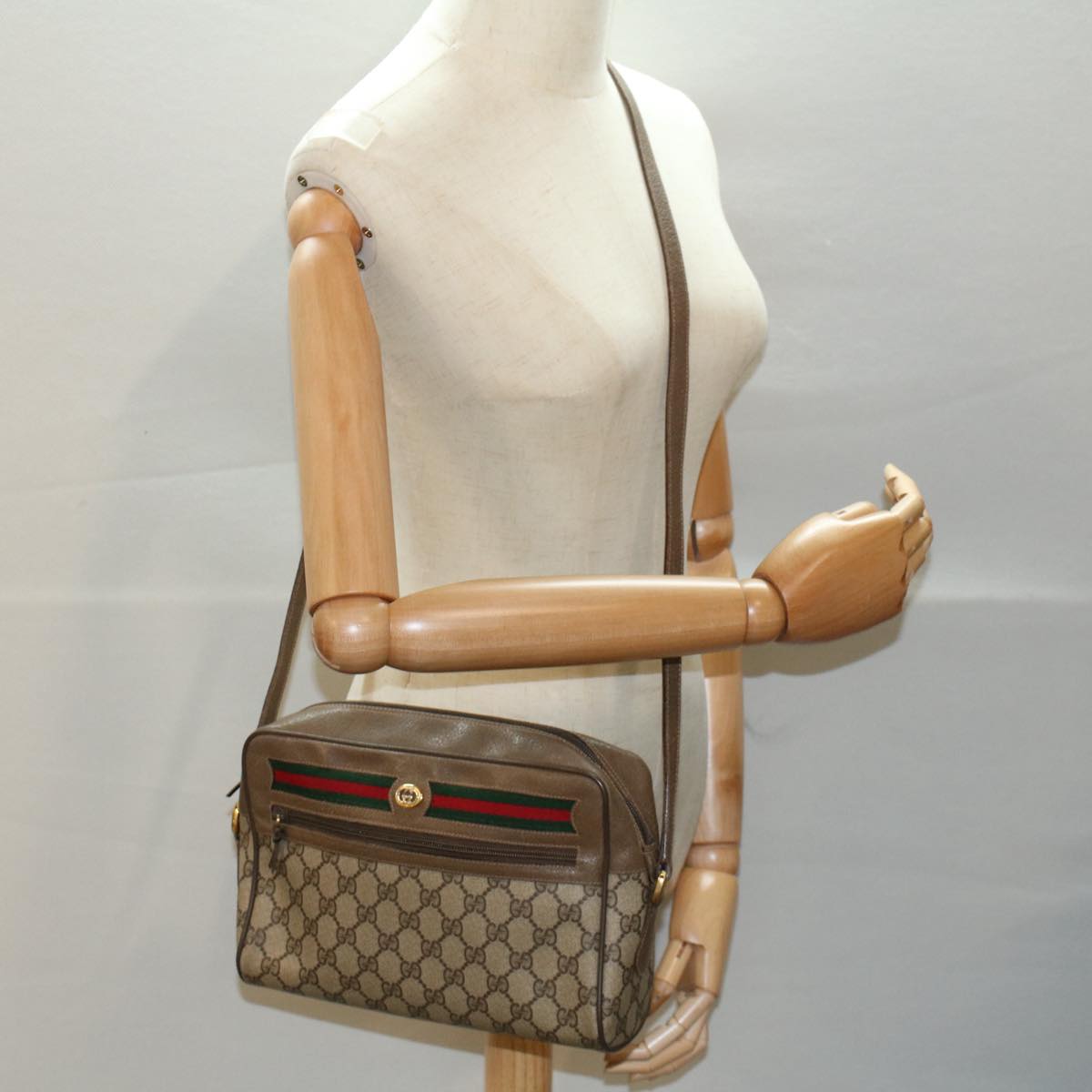 GUCCI GG Canvas Web Sherry Line Shoulder Bag Beige Red 56 02 088 yk8641