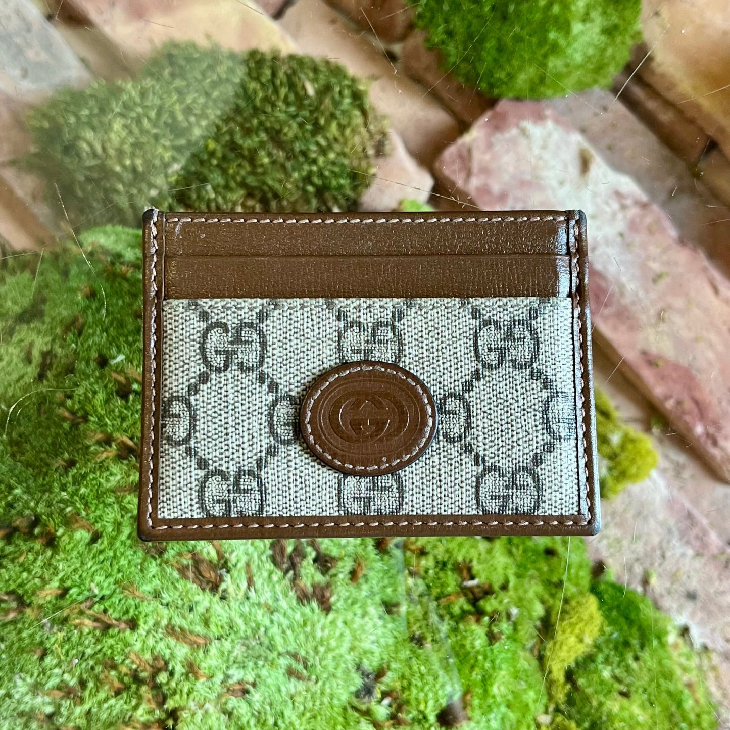 GUCCI GG Supreme Azalea Card Holder