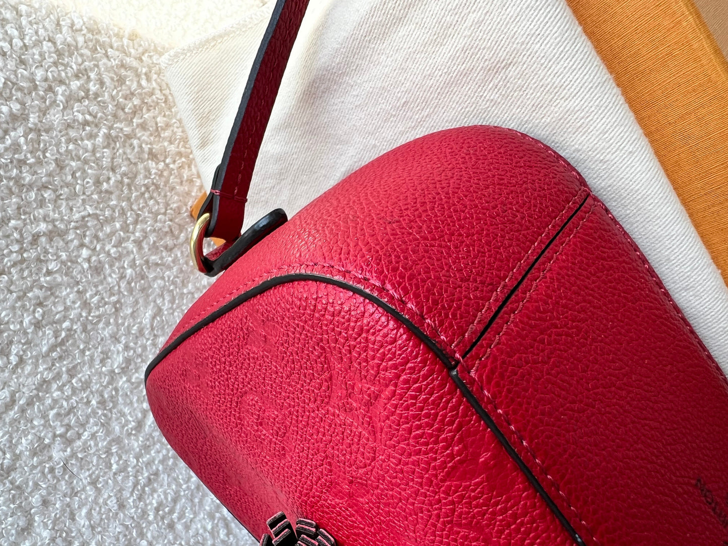 Louis Vuitton Saintonge Red Empreinte (RRP £1520)