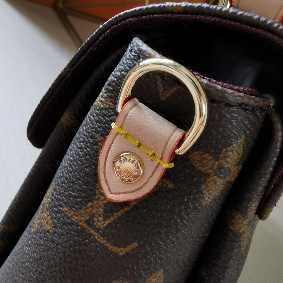 EN - New Arrival Bags LUV 255
