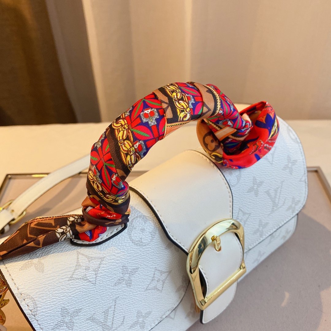 EN - New Arrival Bags LUV 090