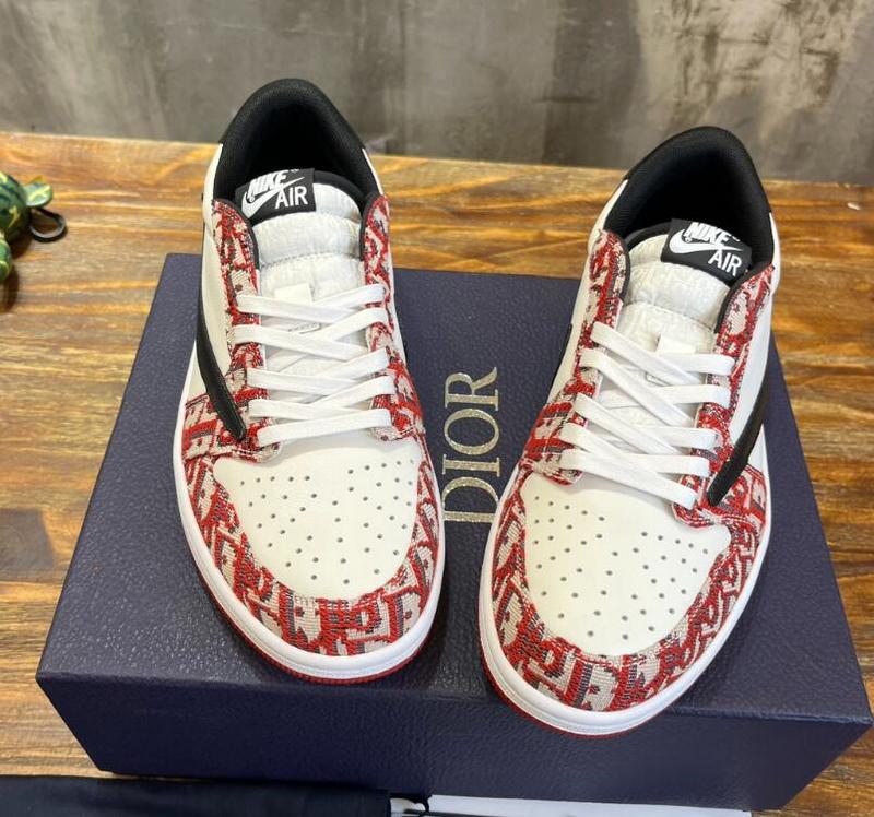 SAMC - NKE Shoes - 460