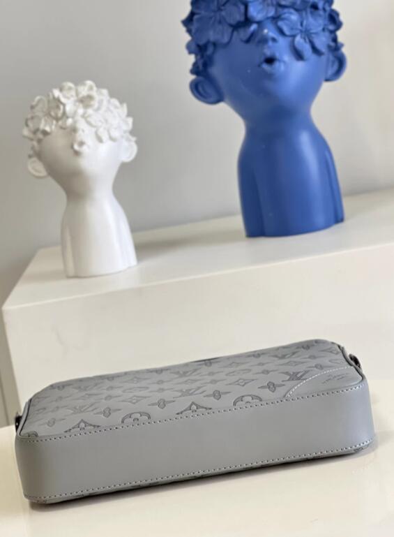 SAMC - LOV Bags - 1681