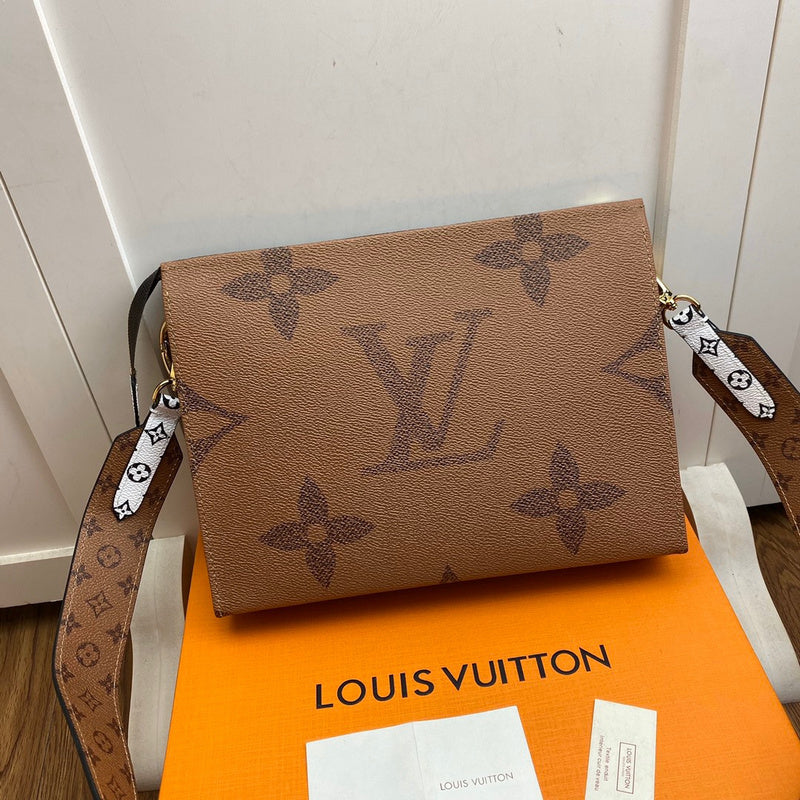LOV2 Bags - Luxurious Bags  1843