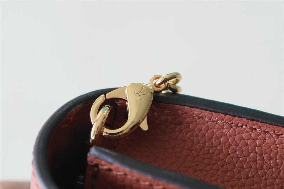 LV Mylockme Chain Pochette Brown / Quartz White For Women,  Shoulder and Crossbody Bags 7.5in/19cm LVÃ‚Â 
