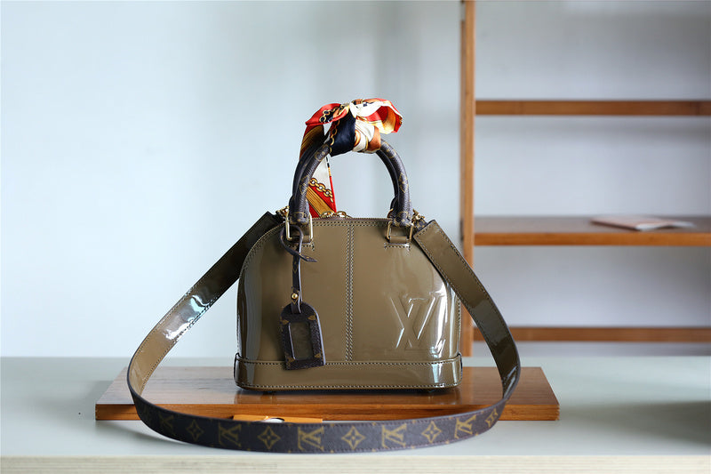 Glami-is - LOV Lady Bags - 1937