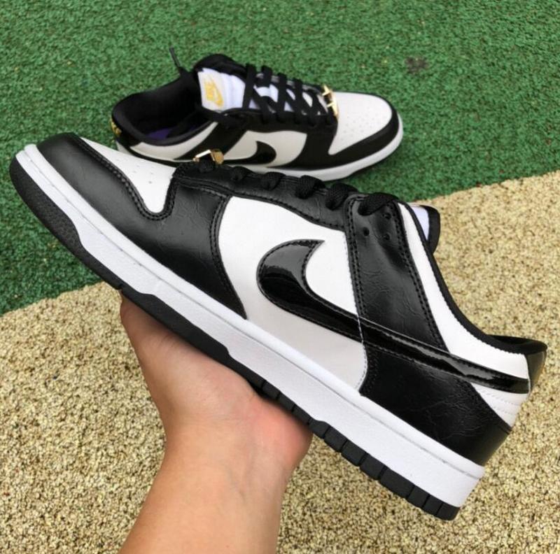 SAMC - NKE Shoes - 940