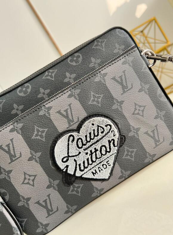SAMC - LOV Bags - 1950