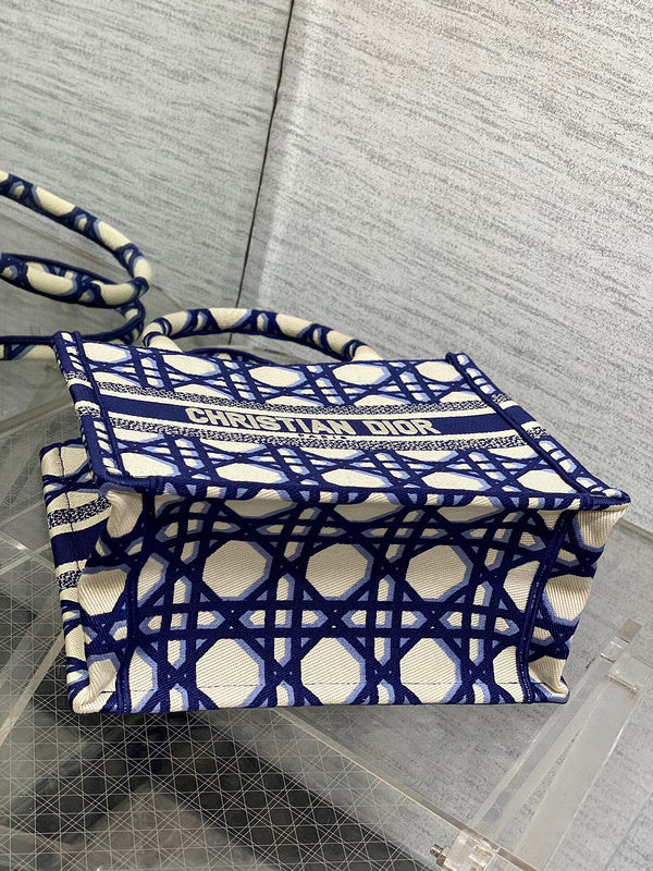 ELE - Dir Bags - 024