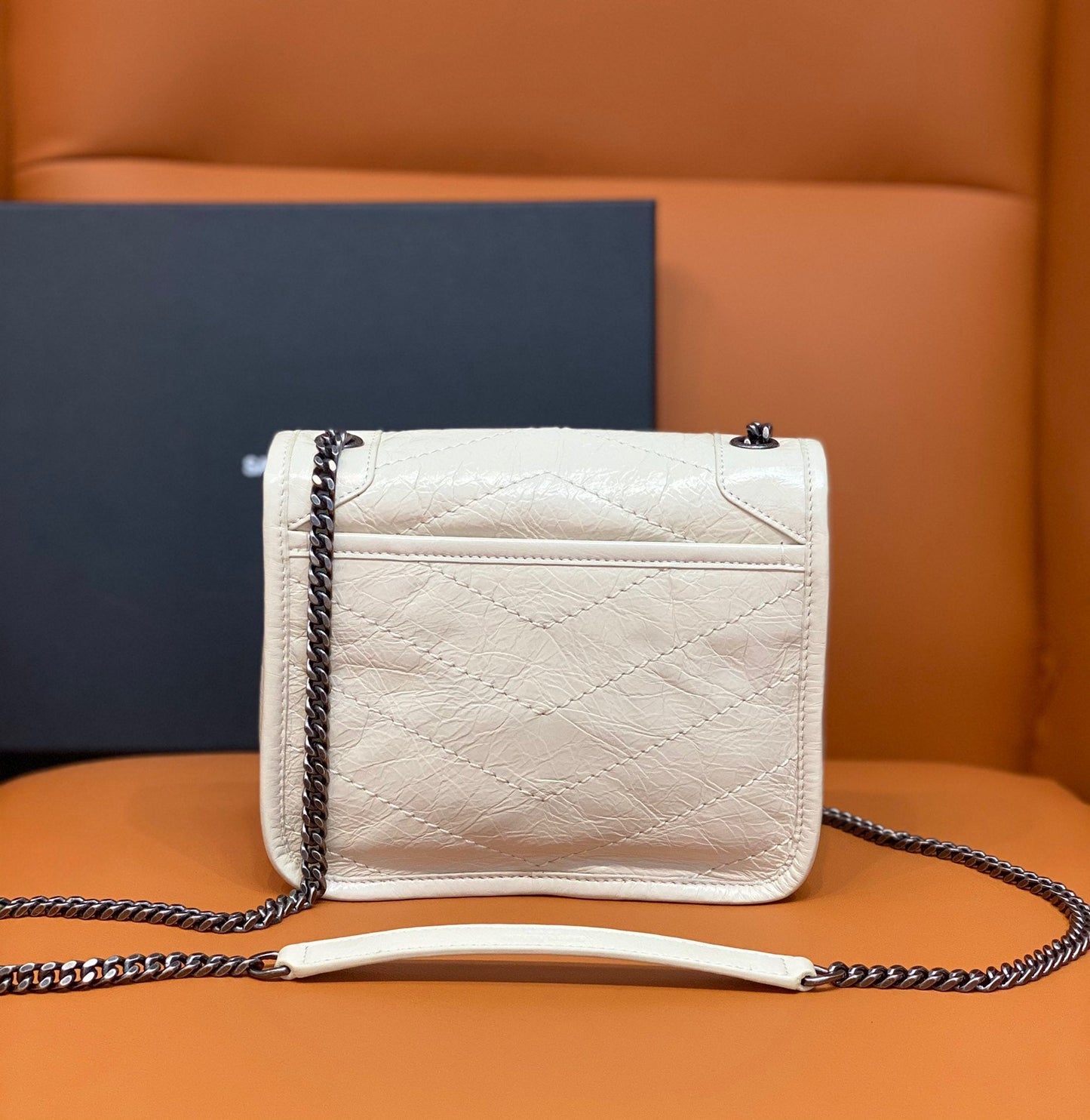 GLAMI Niki Wallets On Chain White For Women 7.5in/19cm