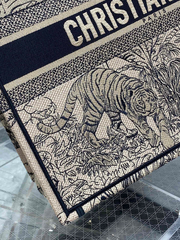 ELE - Dir Bags - 036