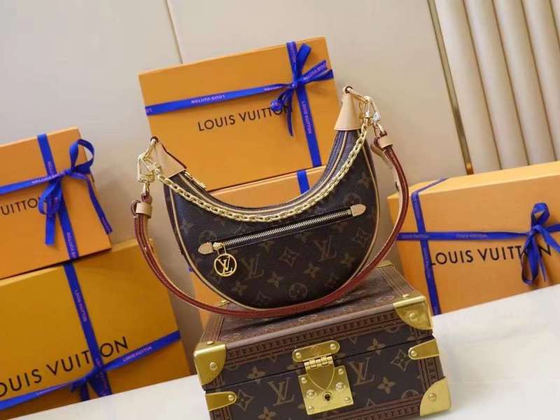 LOV2 Bags - Luxurious Bags  1112