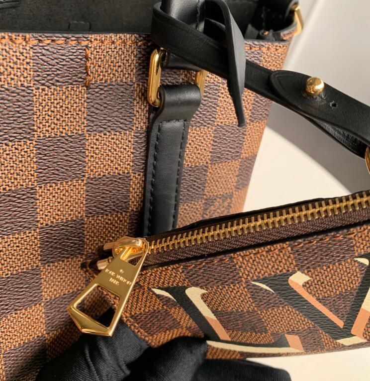 SAMC - LOV Bags - 3093