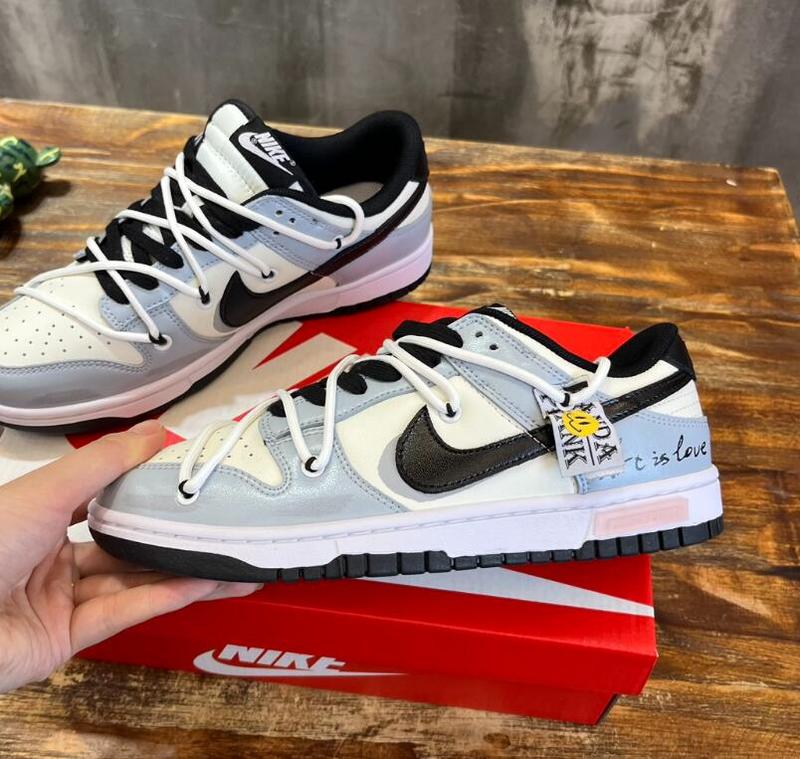 SAMC - NKE Shoes - 446