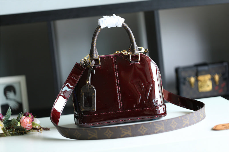 Glami-is - LOV Lady Bags - 1924