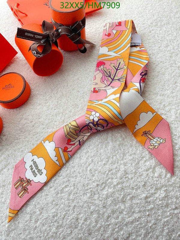 SAMC - HMS Scarves - 801