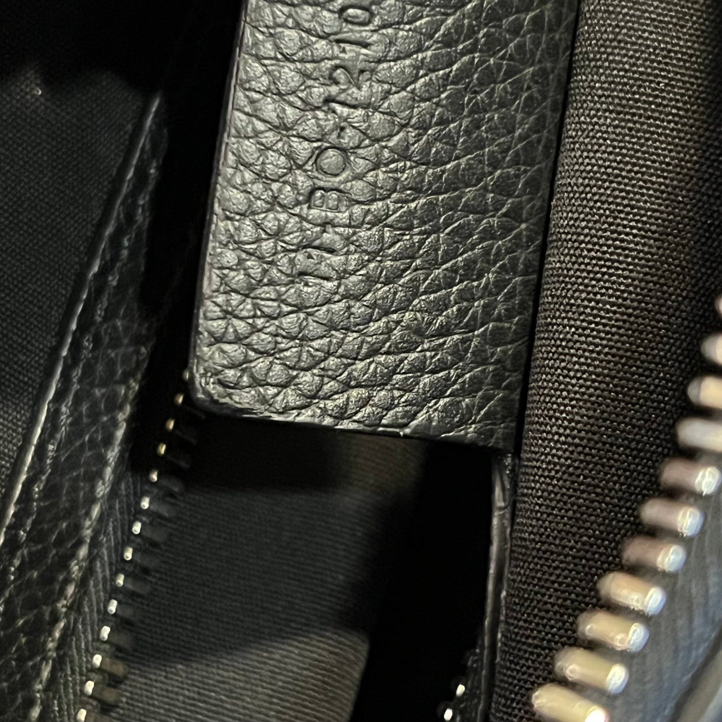CHRISTIAN DIOR Saddle Maxi Grained Calfskin Crossbody Bag