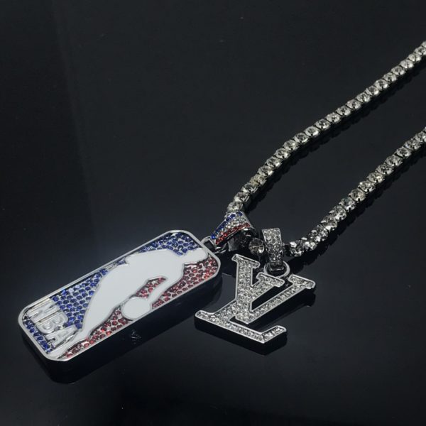 LV Necklaces 073