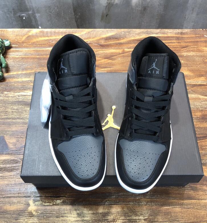 SAMC - NKE Shoes - 997