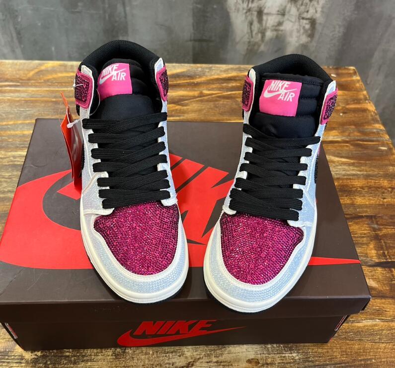 SAMC - NKE Shoes - 444