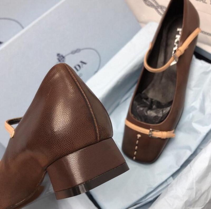 GlamyWomen Shoes - 496