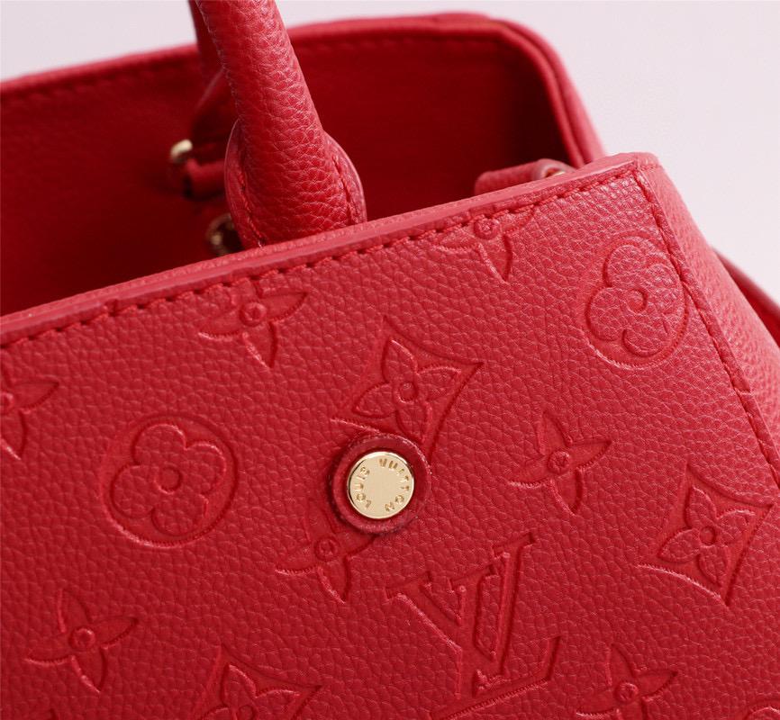 EN - New Arrival Bags LUV 040