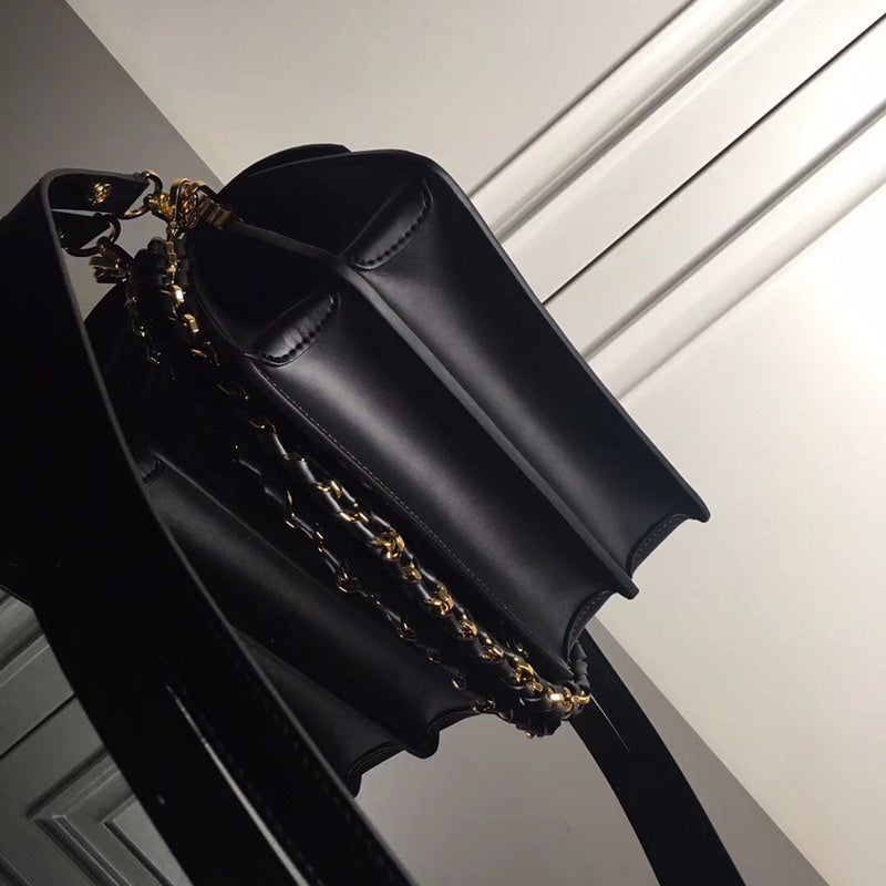 LOV2 Bags - Luxurious Bags  1860
