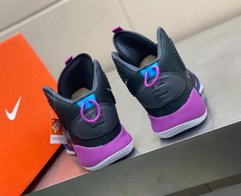 SAMC - NKE Shoes - 217